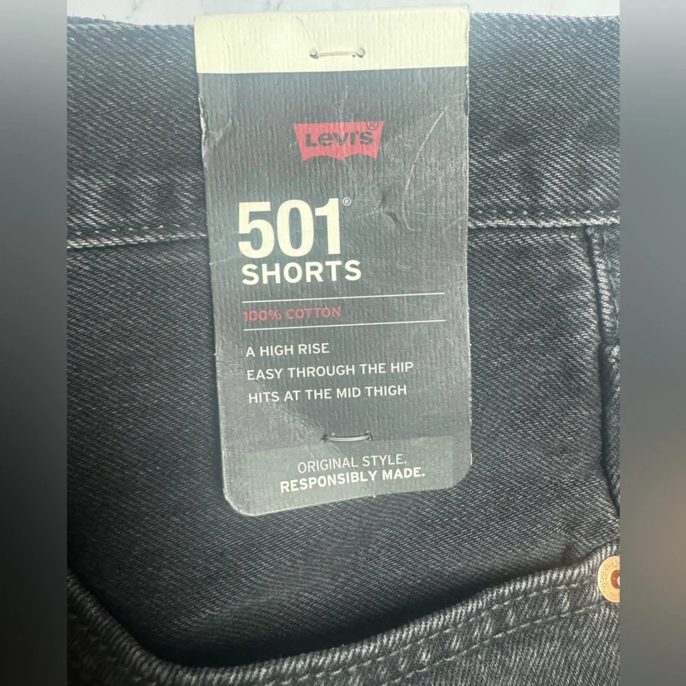 Levi's Dark Denim Jean Shorts - Picture 3 of 4